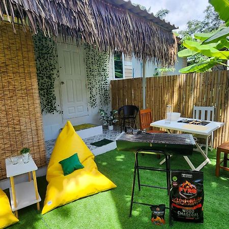 Green Paradise With Private And Front Yard Thong Sala Buitenkant foto